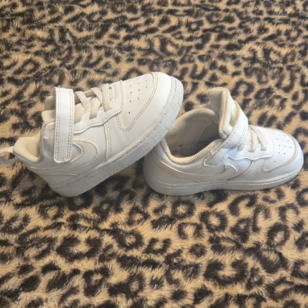 Nike Court Borough Low Recraft...size 8C...previously worn